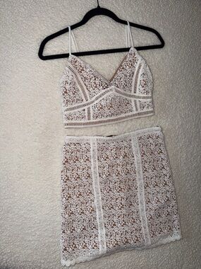 Kendall & Kylie White Lace Crop Top and Skirt Set